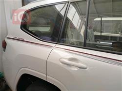 تۆیۆتا لاند کروزەر